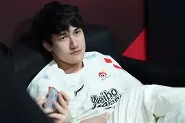 壹号-Karsa赛事官方发布势不可挡新规，巴塞罗那争议不断！的简单介绍