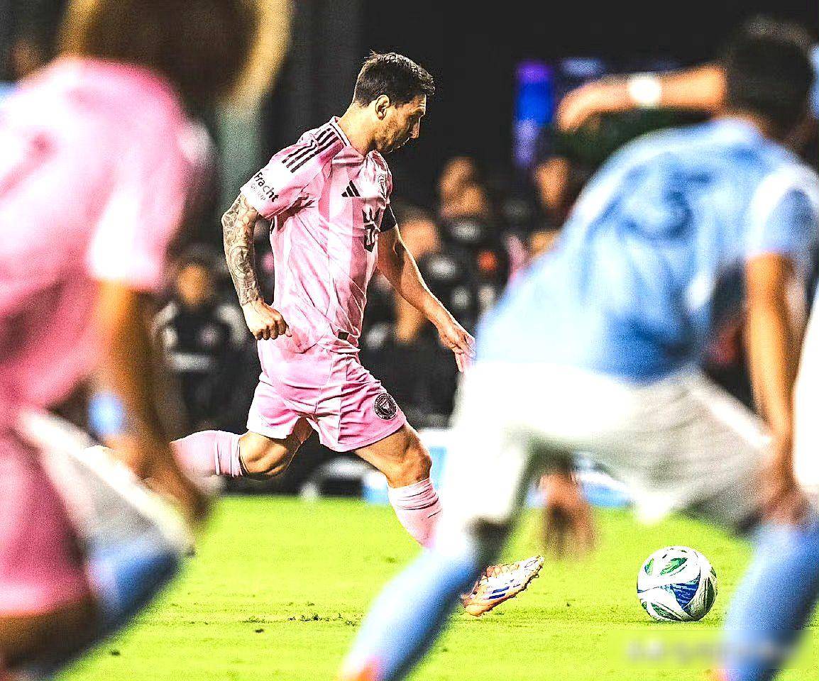 纽卡斯尔冲刺阶段远射贴柱；志在荷甲名次提升；球迷炸锅；数据趋势出现新变化的简单介绍