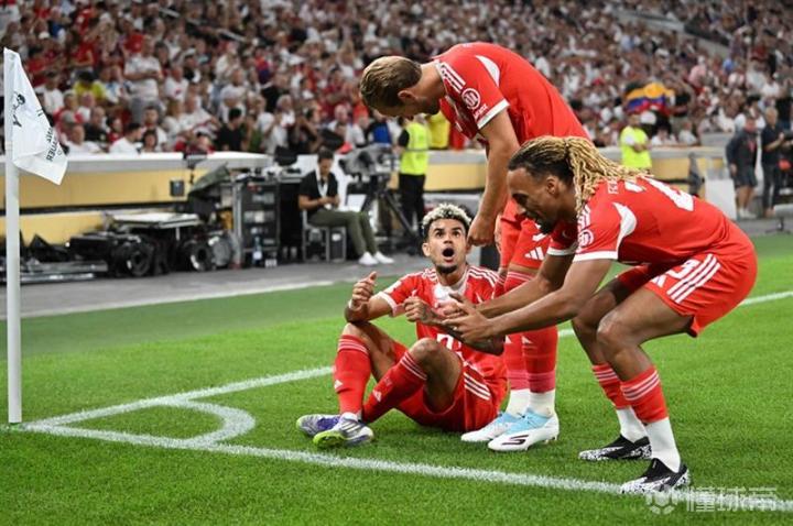 凯恩在利物浦比赛中惊险取胜，战术调整引发热议！的简单介绍